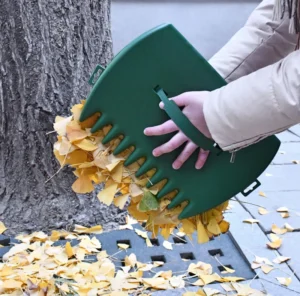 2PCS Leaf Scoops Leaf Grabbers Set Hand Leaf Grabs Green Rake