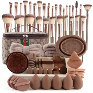 67 Brown Cross Border New 30 Piece Makeup Brushes & Powder Puff Beauty Tools with Jacquard Bag and Large Wash Bag