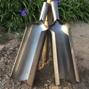 Black Polished Wood Handle Semi Circular Iron Spade Shovel Agricultural Tool for Digging Yam