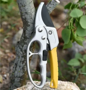 Garden Pruning Shears Pruner Ratchet Scissors Alloy Steel Branch Cutter Tools