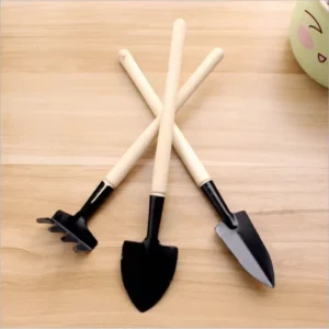 Gardening Three-Piece Set Potting Shovel and Garden Spade with Wooden Handle Iron Blade for Indoor Bonsai and Vegetable Planting