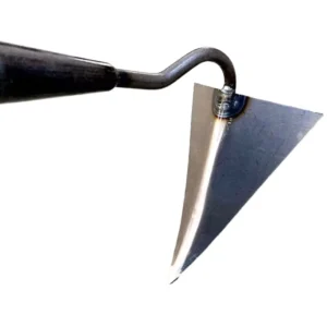 Hand Pear Agricultural Manganese Steel Ditching Hoe Triangular Tip Soil Loosening Hoe for Farming and Gardening