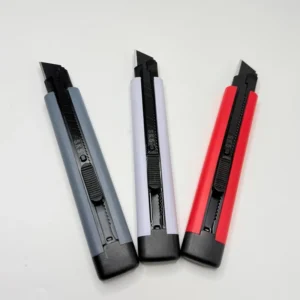 Industrial Grade High Carbon Steel Sliding Serrated Plastic Handle Art Knife SK5 Safety Cutting Knife Telescopic Cardboard Knife