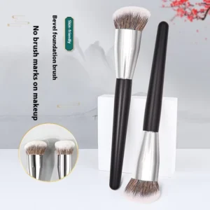 Large Oblique Head Drop-Shaped Foundation Brush Soft Face Makeup Brush for BB Cream Concealer Eye Makeup Tools Do Not Eat Powder