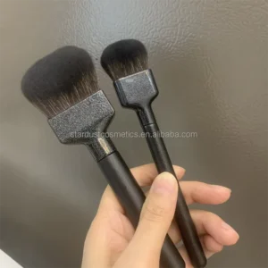 Paint Brushes Big Head Angle Design Soft Synthetic Bristles Powder Brushes and Large Liquid Foundation Brush